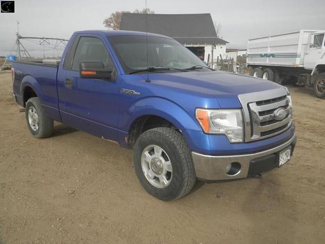 Image of Ford F-150 equipment image 2