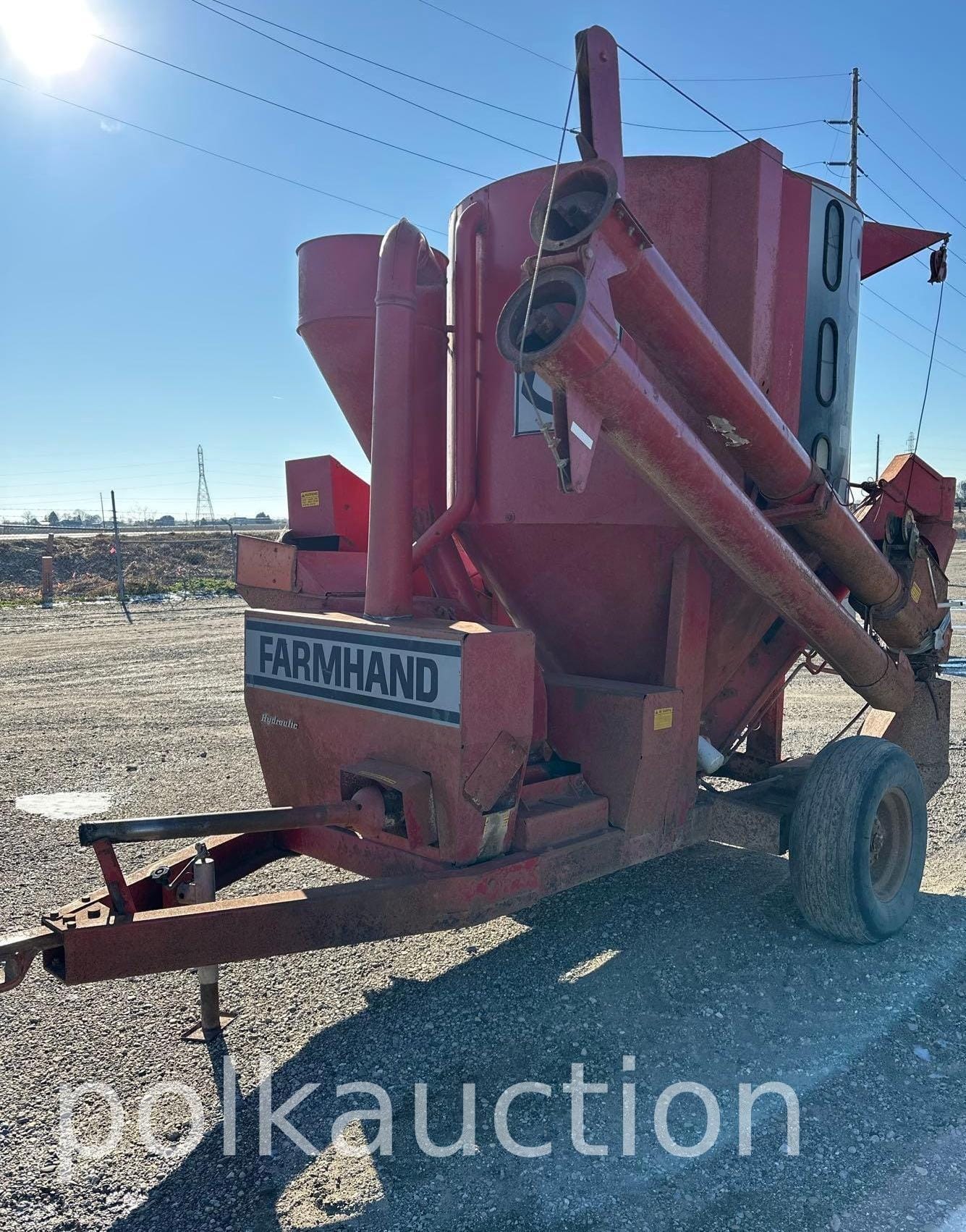 Farmhand 817 Equipment Image0