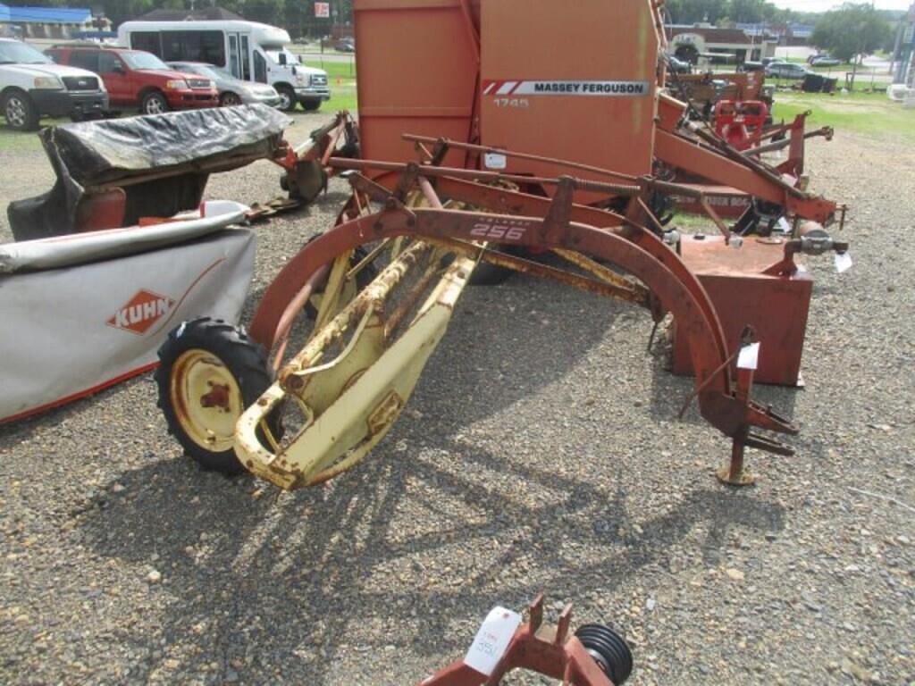 Image of New Holland 256 Image 1
