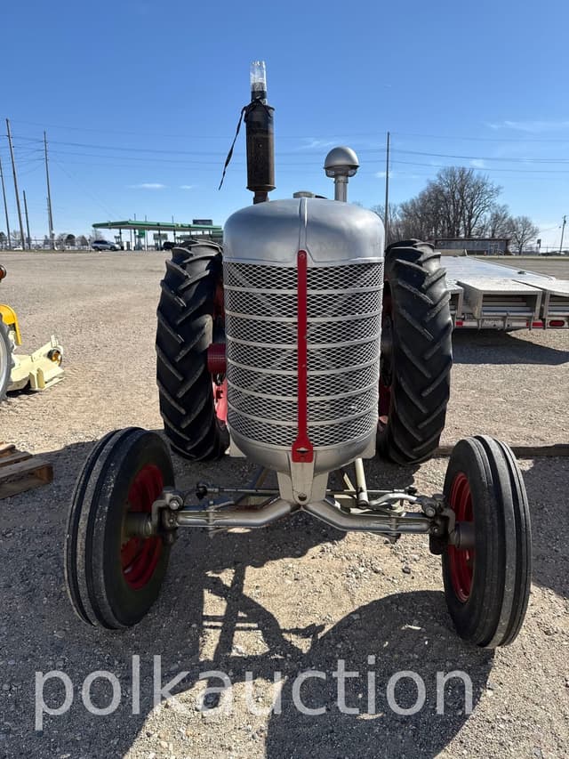 Image of Silver King 42 equipment image 1