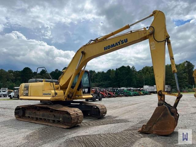 Image of Komatsu PC200LC-7L equipment image 2