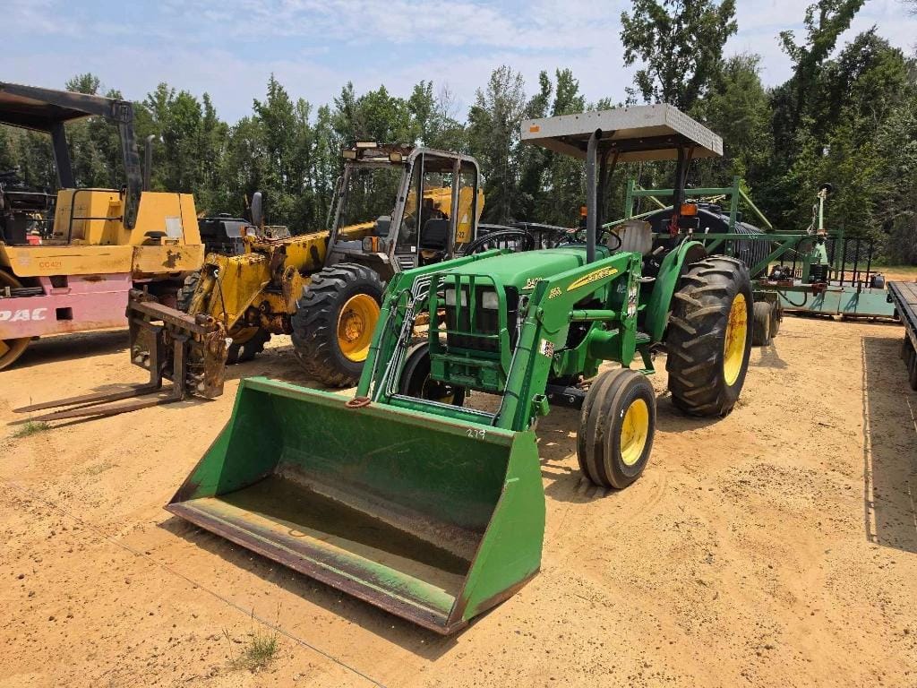 John Deere 5420 Equipment Image0