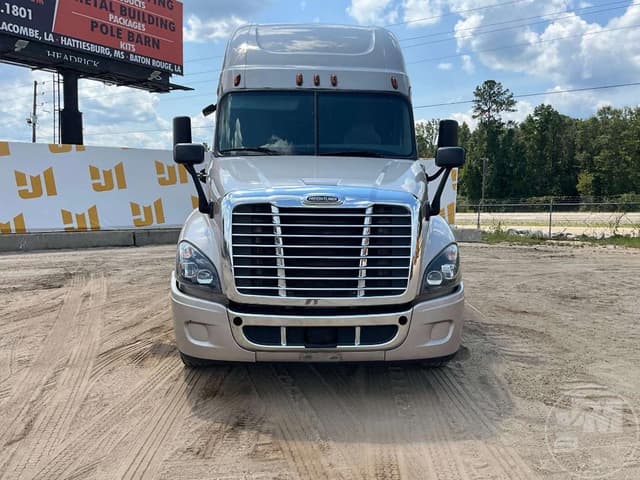 Image of Freightliner Cascadia equipment image 1