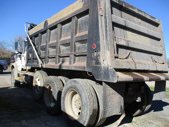 Image of Mack Granite equipment image 4