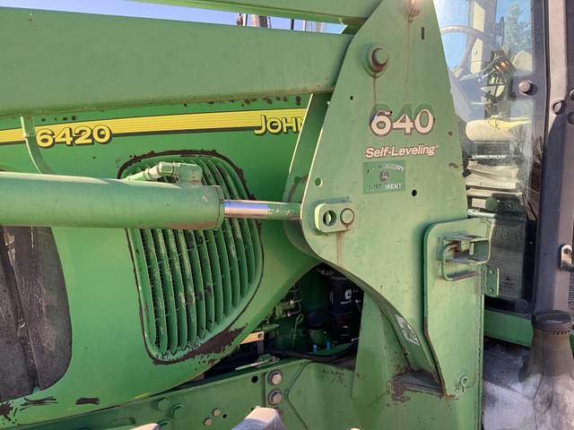 Image of John Deere 6420 equipment image 2