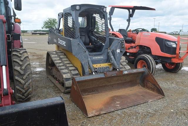 Image of John Deere 325G equipment image 3