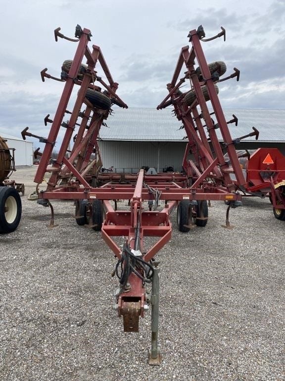 Case IH 4300 Equipment Image0