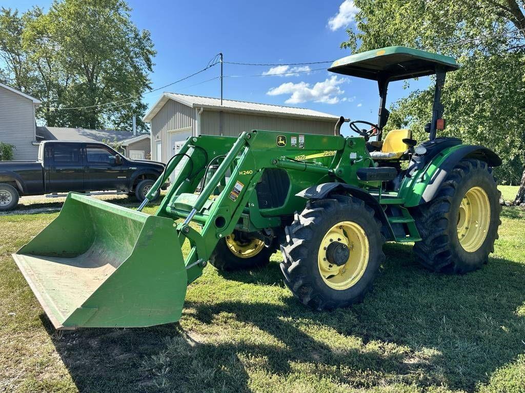 Image of John Deere 5525 Primary image