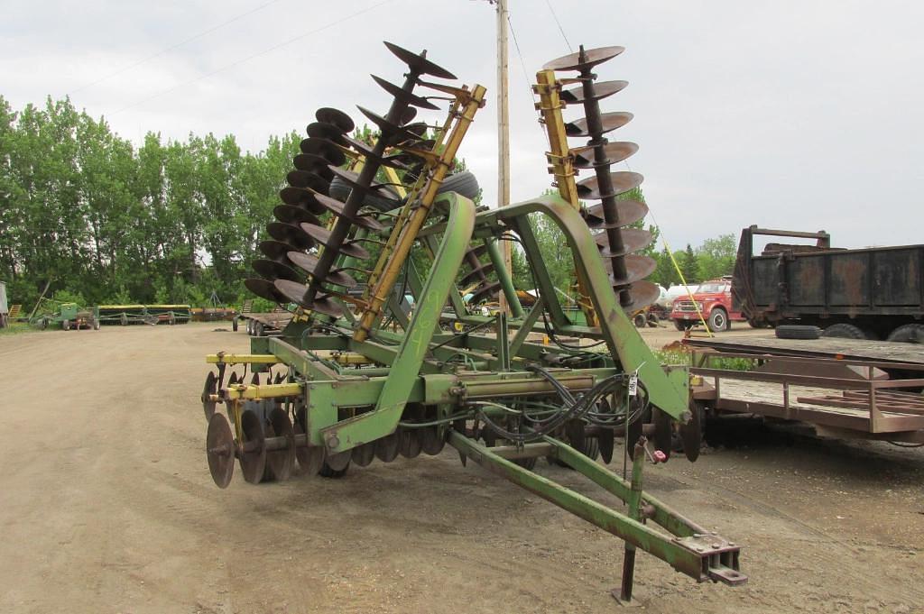 Image of John Deere 230 Primary image