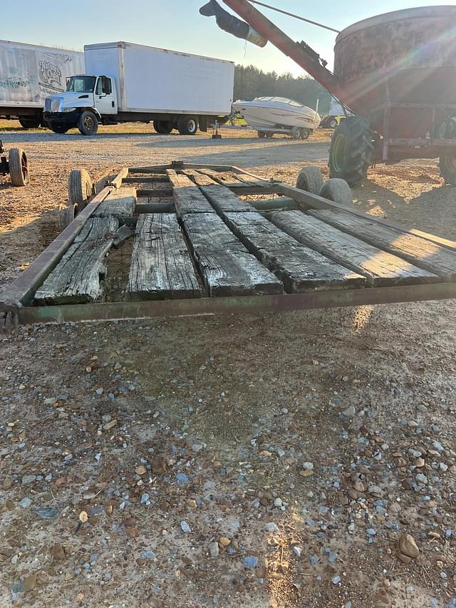 Image of John Deere Undetermined equipment image 2