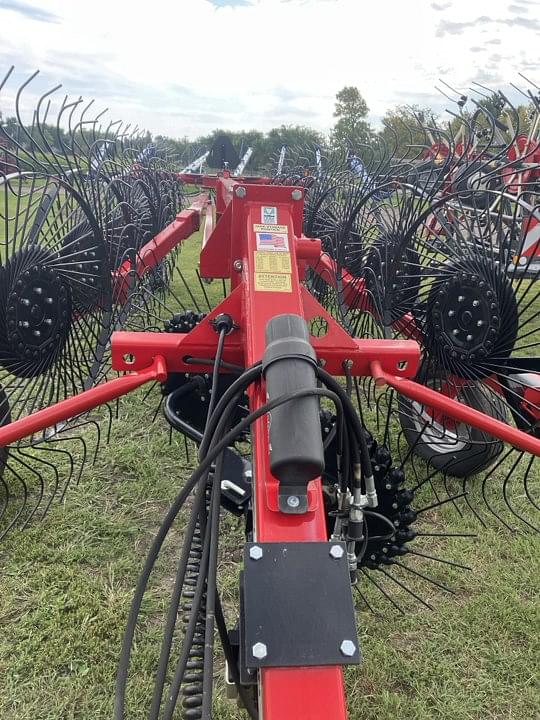 Image of Massey Ferguson 3986 equipment image 4