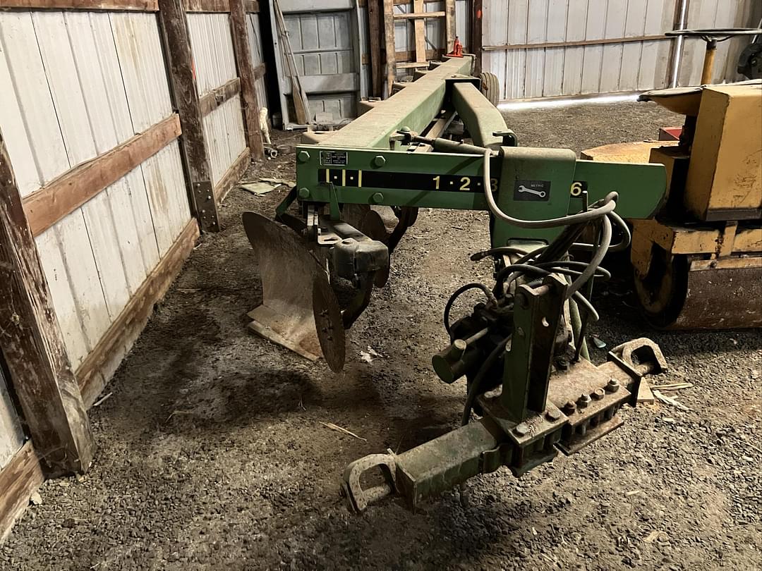 Image of John Deere 2800 Primary image