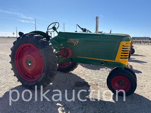 Image of Oliver 77 equipment image 2