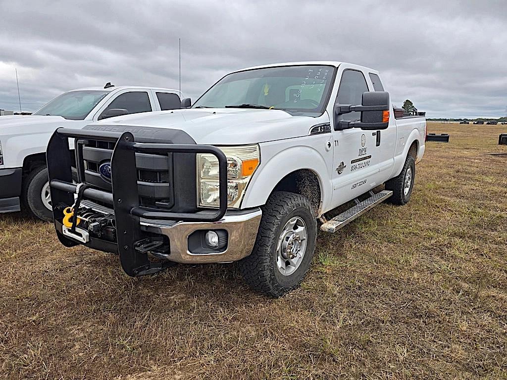 Image of Ford F-250 Primary image