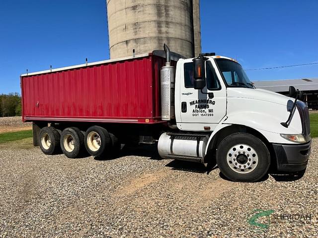 Image of International  Transtar 8600 equipment image 4