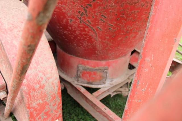 Image of Gehl 120 equipment image 3