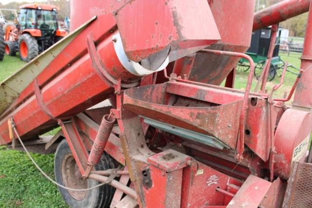 Image of Gehl 120 equipment image 4