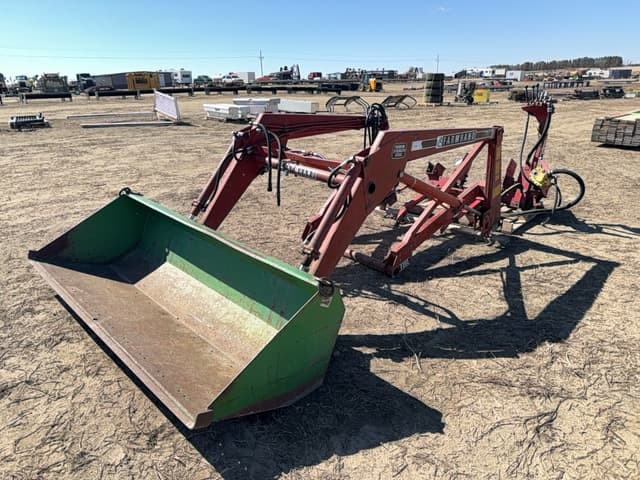 Image of Farmhand F233 equipment image 3