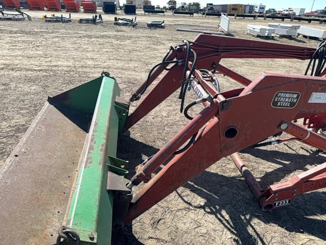 Image of Farmhand F233 equipment image 4