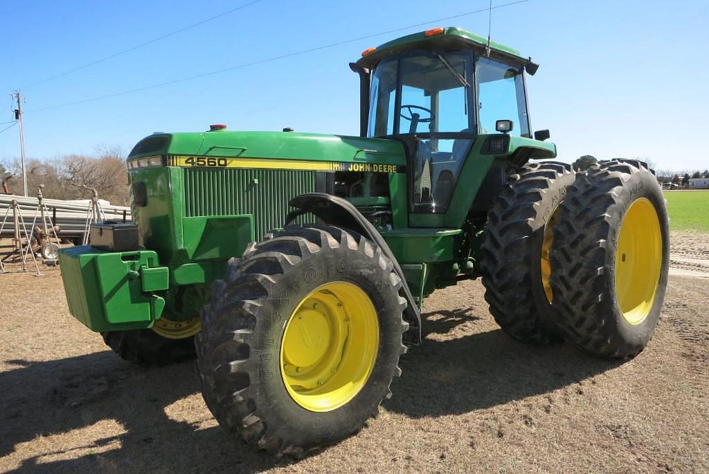 Image of John Deere 4560 Primary image