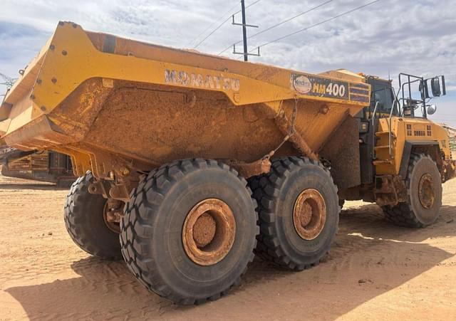 Image of Komatsu HM400-5 equipment image 4