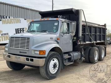 Main image International 4900