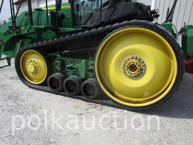 Image of John Deere 8335RT equipment image 1