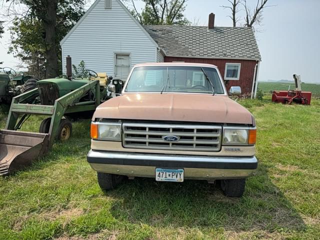 Image of Ford F-250 equipment image 1
