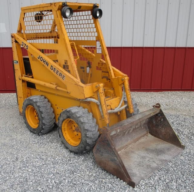 Image of John Deere 375 equipment image 1