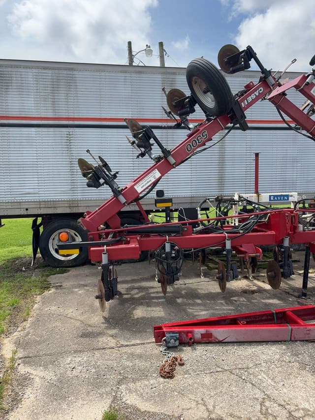 Image of Case IH 5300 equipment image 2