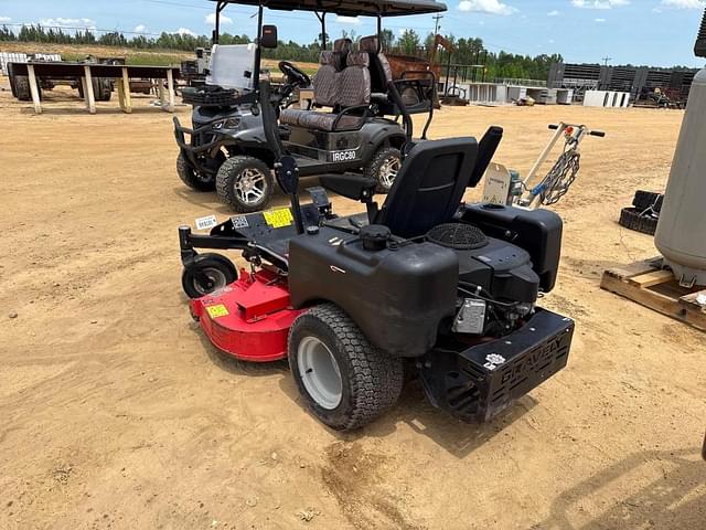 Image of Gravely ZT52 equipment image 2