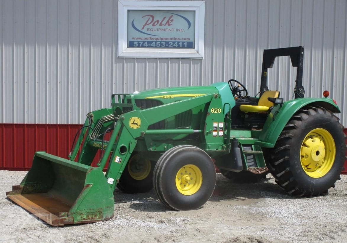 2006 John Deere 6120L Equipment Image0