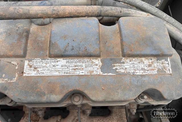 Image of Mack RD686S equipment image 2