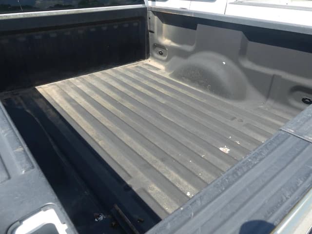 Image of Ford F-150 equipment image 4
