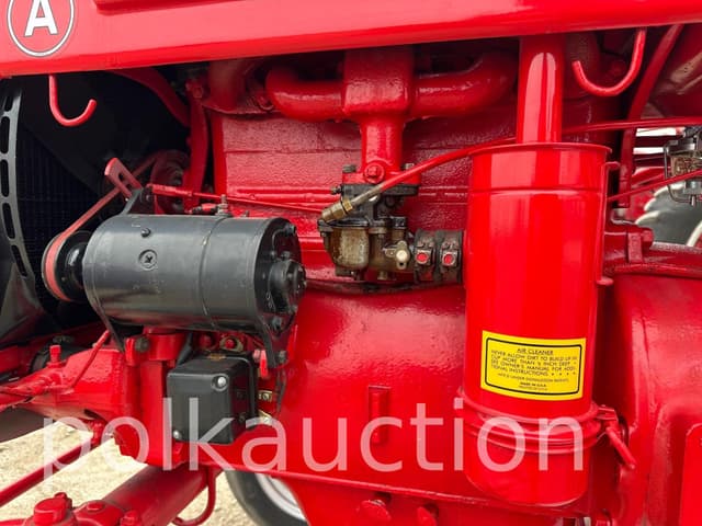 Image of Farmall A equipment image 4