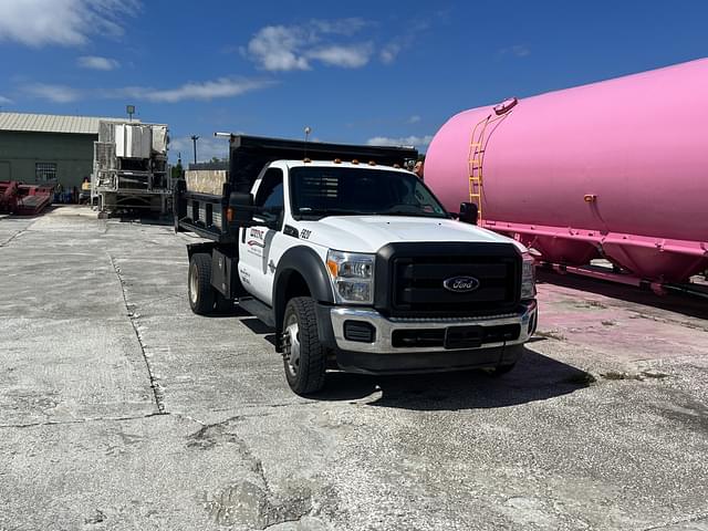 Thumbnail image Ford F-550 0