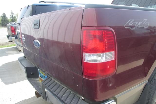 Image of Ford F-150 equipment image 4