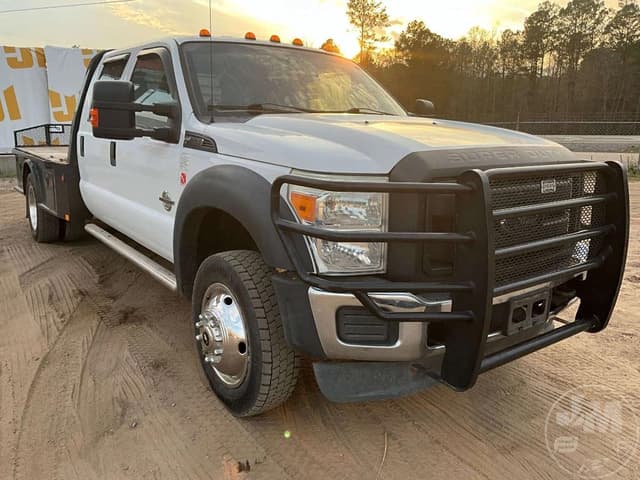 Image of Ford F-550 equipment image 2