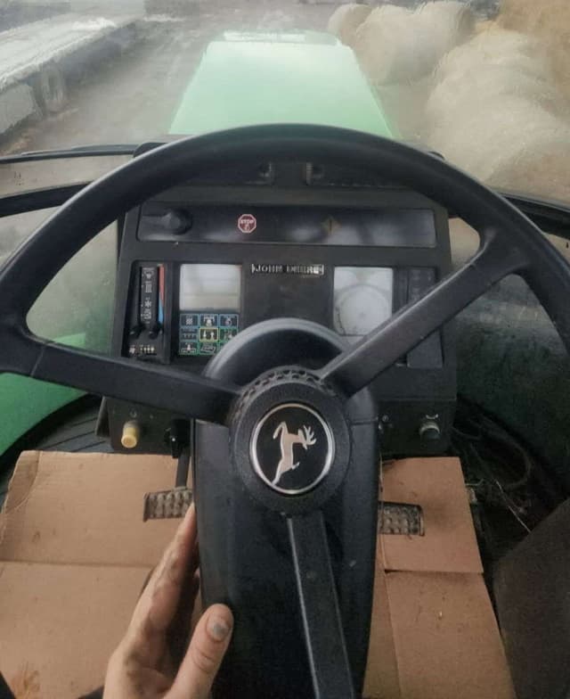 Image of John Deere 8760 equipment image 4