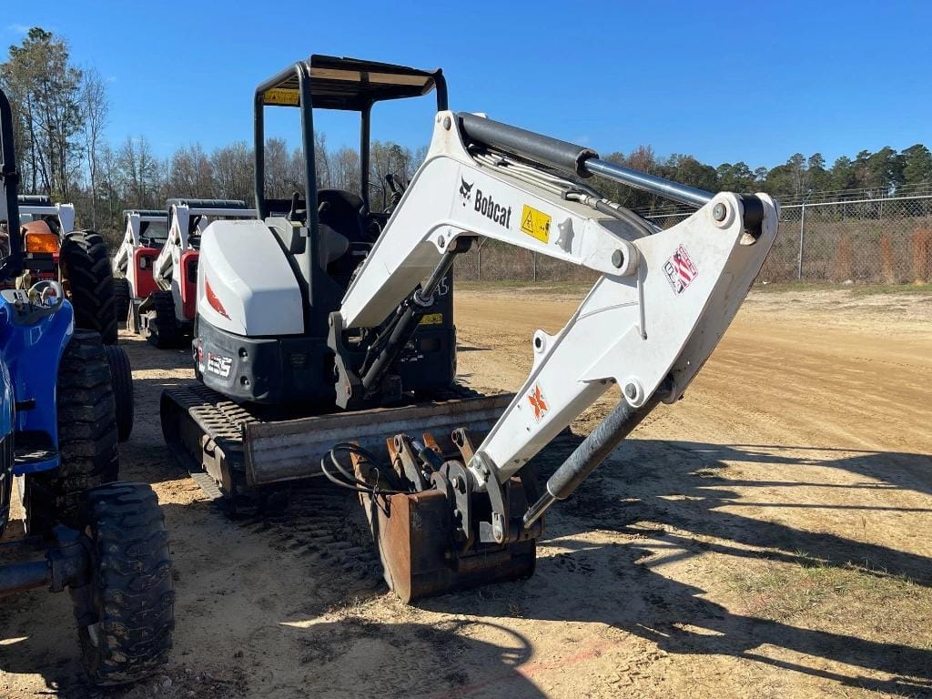 Main image Bobcat E35