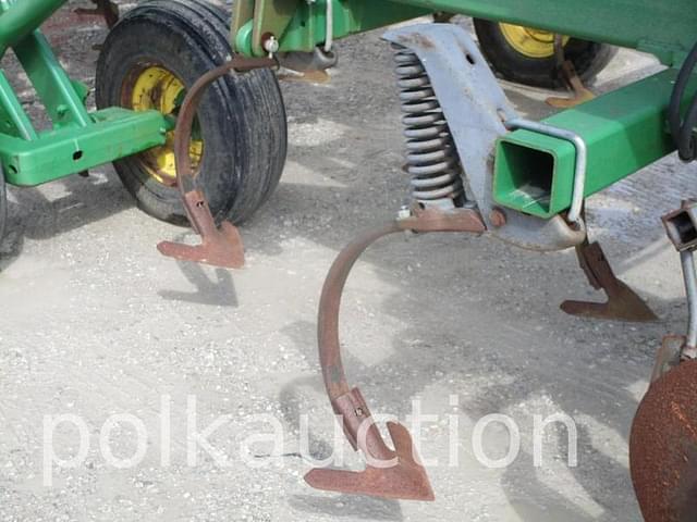 Image of John Deere 2310 equipment image 2