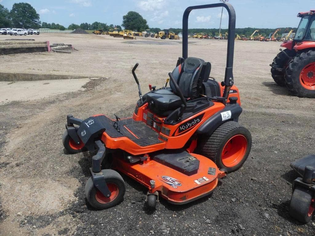 Image of Kubota ZD1211L Primary image
