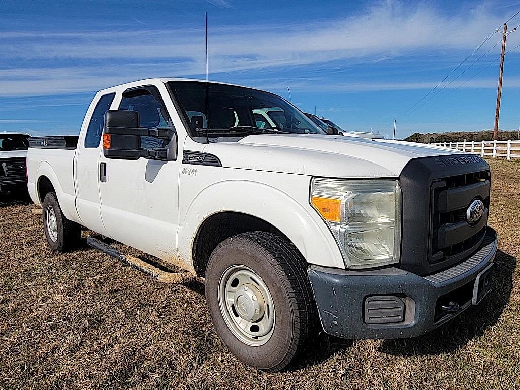 Image of Ford F-250 Primary image