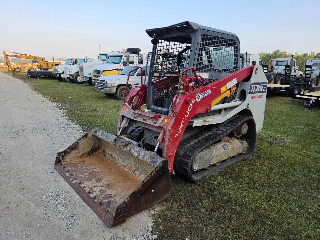 Image of Takeuchi TL8R2 Primary image