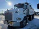 2010 Kenworth T800 Image