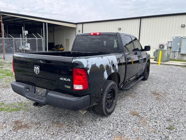 Image of Dodge Ram 1500 equipment image 4