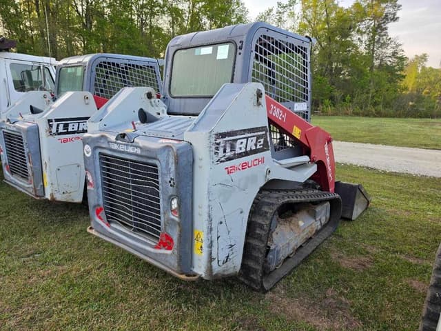 Image of Takeuchi TL8R2 equipment image 3
