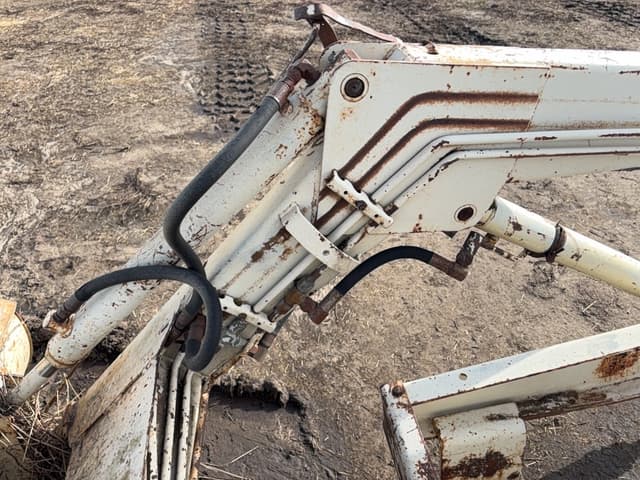 Image of International Harvester 2000 equipment image 4