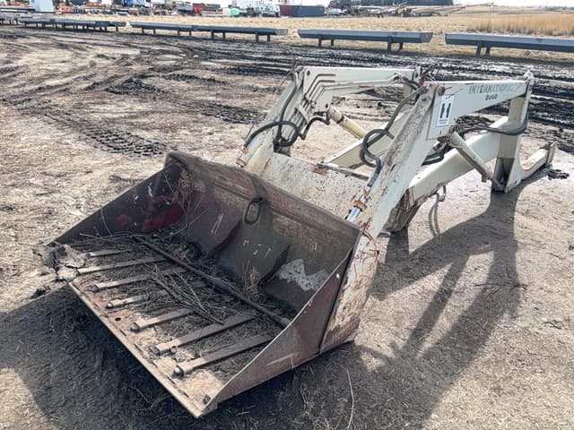 Image of International Harvester 2000 equipment image 2