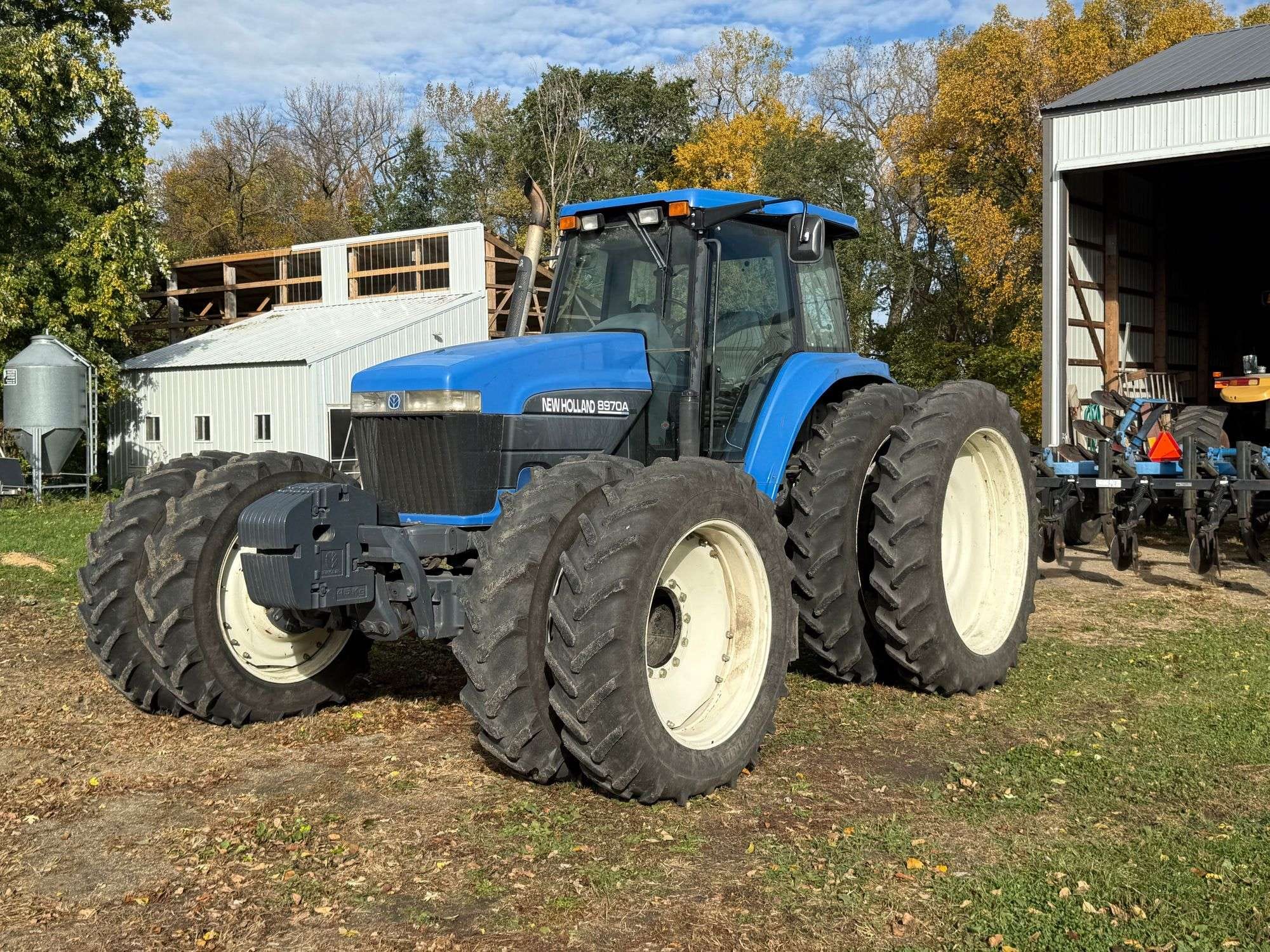 New Holland 8970A Equipment Image0